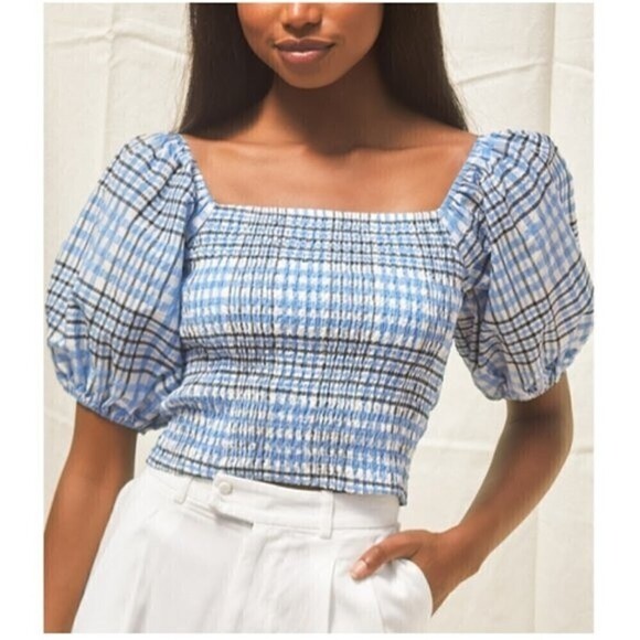 Lulu's Delightful Disposition Blue Plaid Smocked Puff Sleeve Crop Top Size S - Picture 1 of 9
